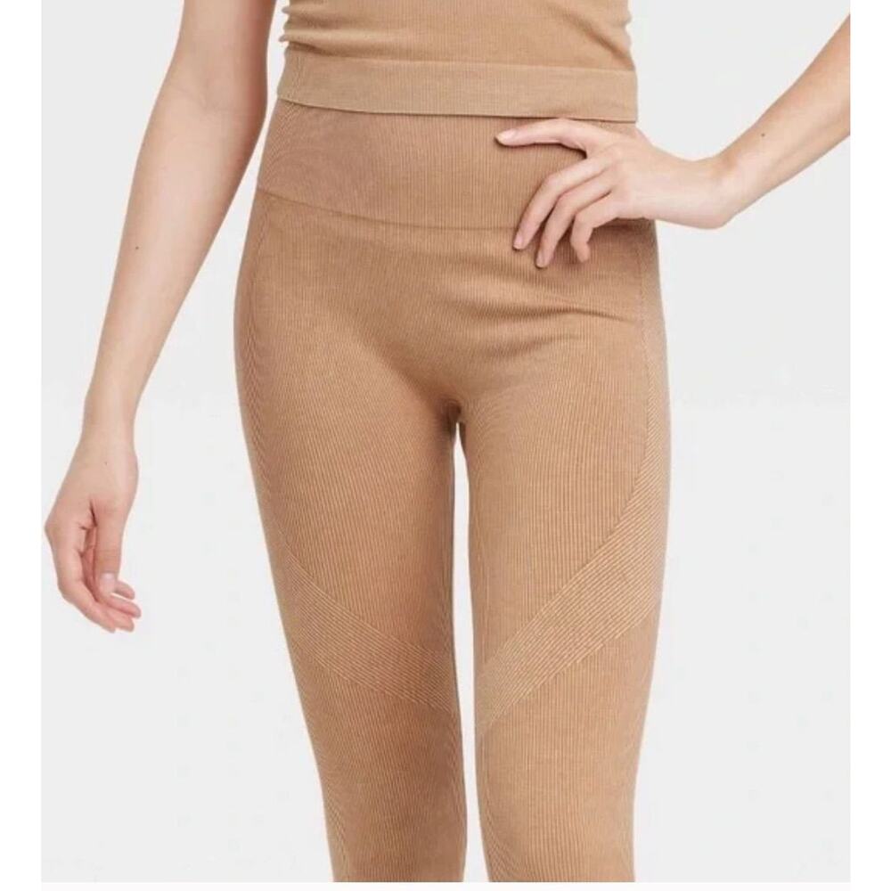 JoyLab Tan High Rise Leggings Size M